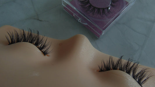 "Lucy" Eyelash Strip