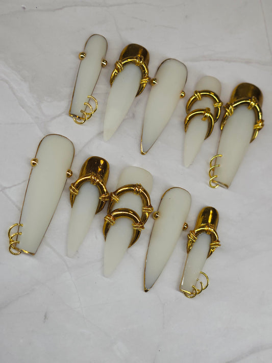 "Ivory" Press-On Nails Set