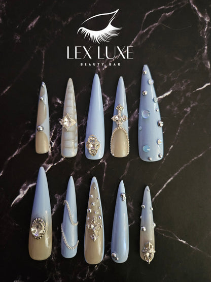 "Blue Dream" Press-On Nails Set