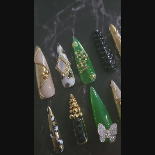 "Virgo Envy" Press-On Nails Set
