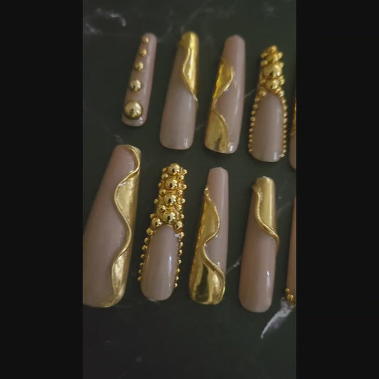 "Golden Seduction" Press-On Nails