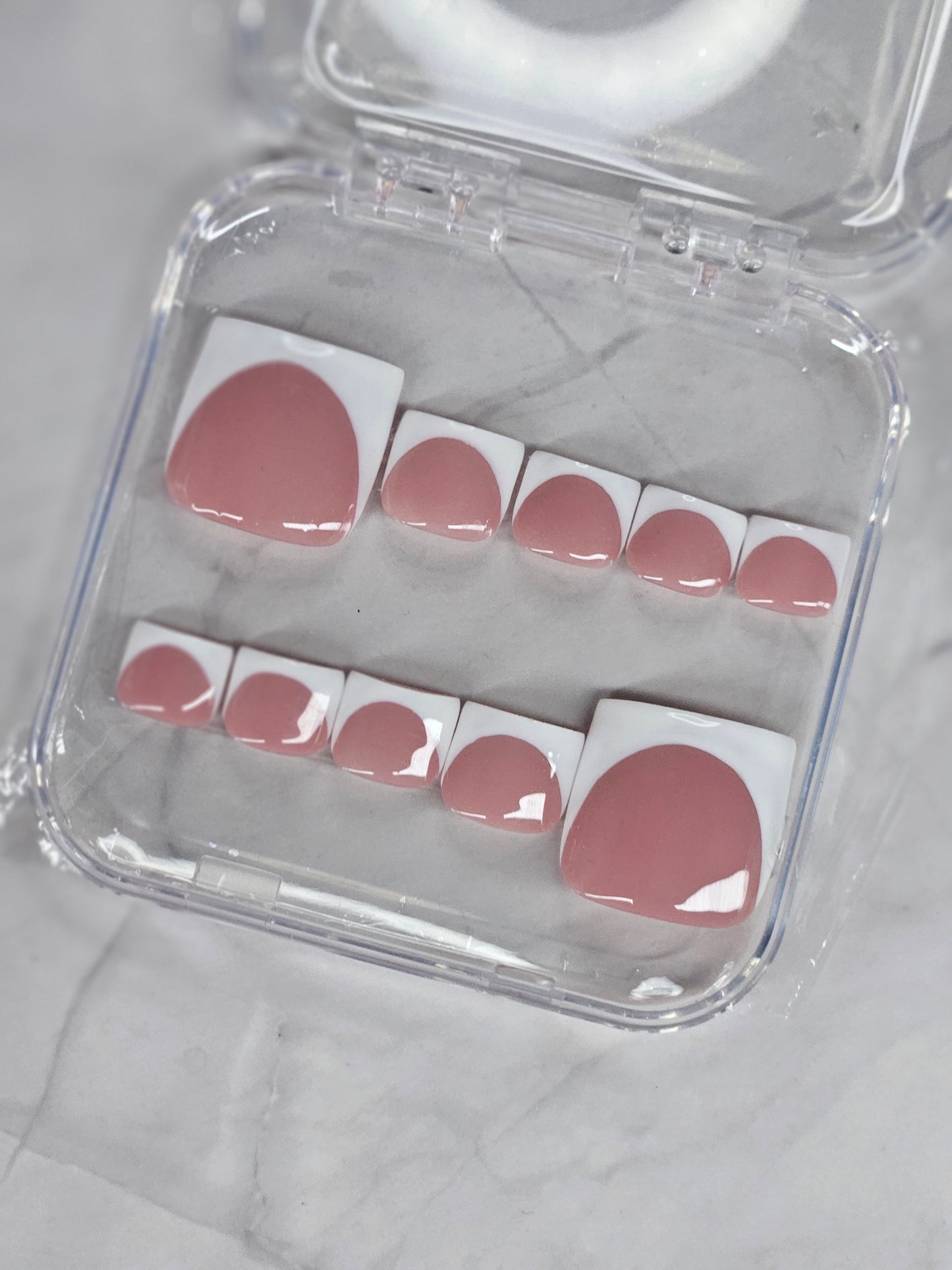 "French Tips" Press-On Toes Set