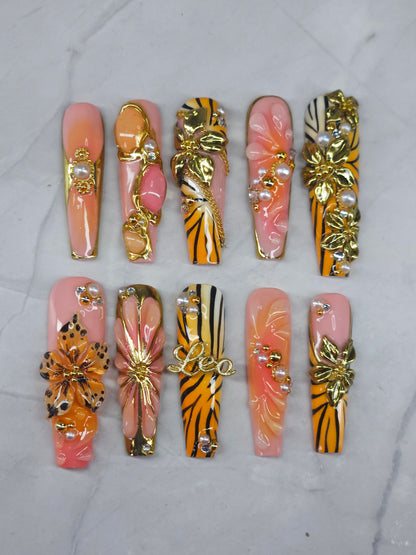 "Golden Savannah" Press-On Nails Set