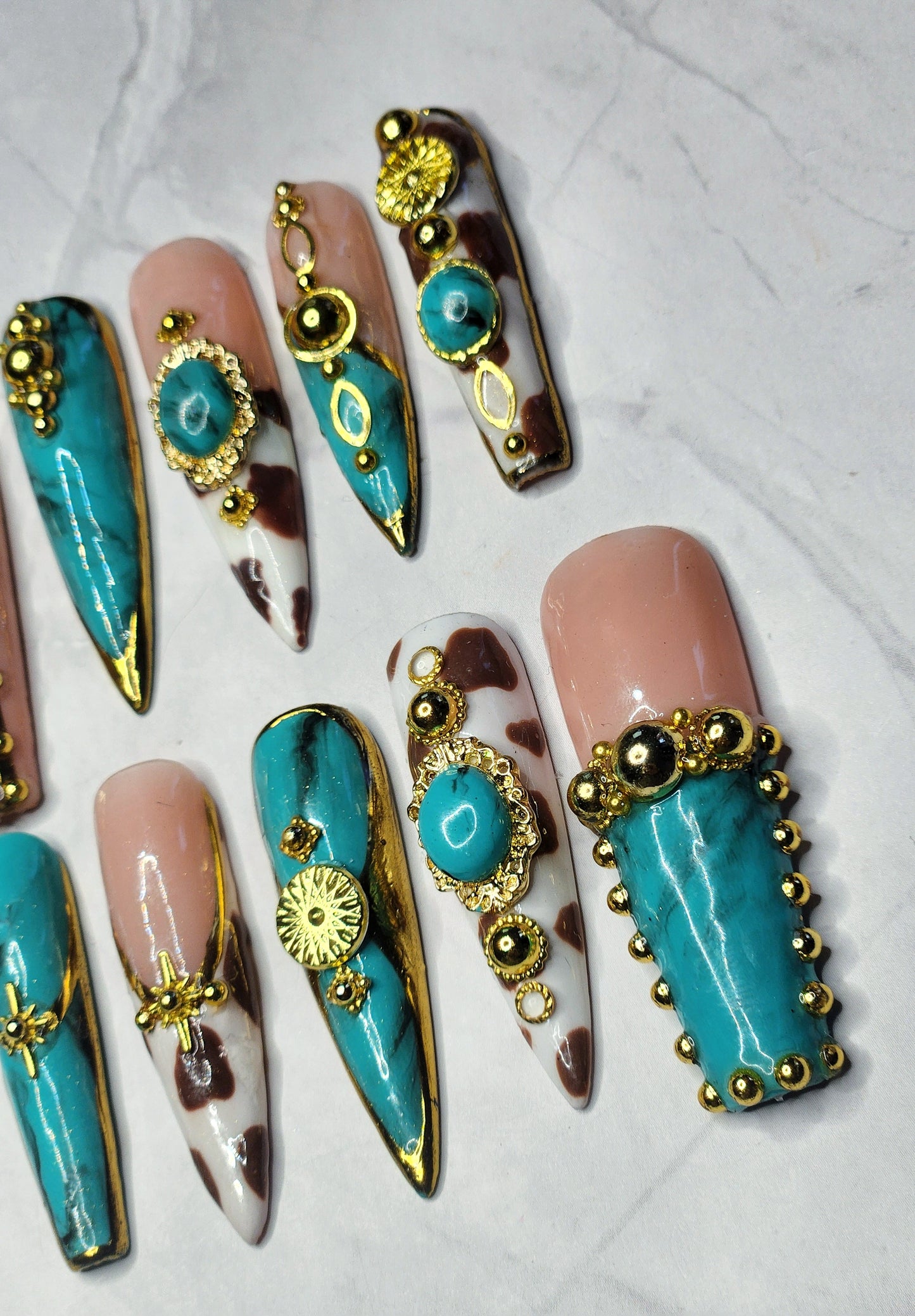 "Turquoise Rodeo" Press-On Nails Set