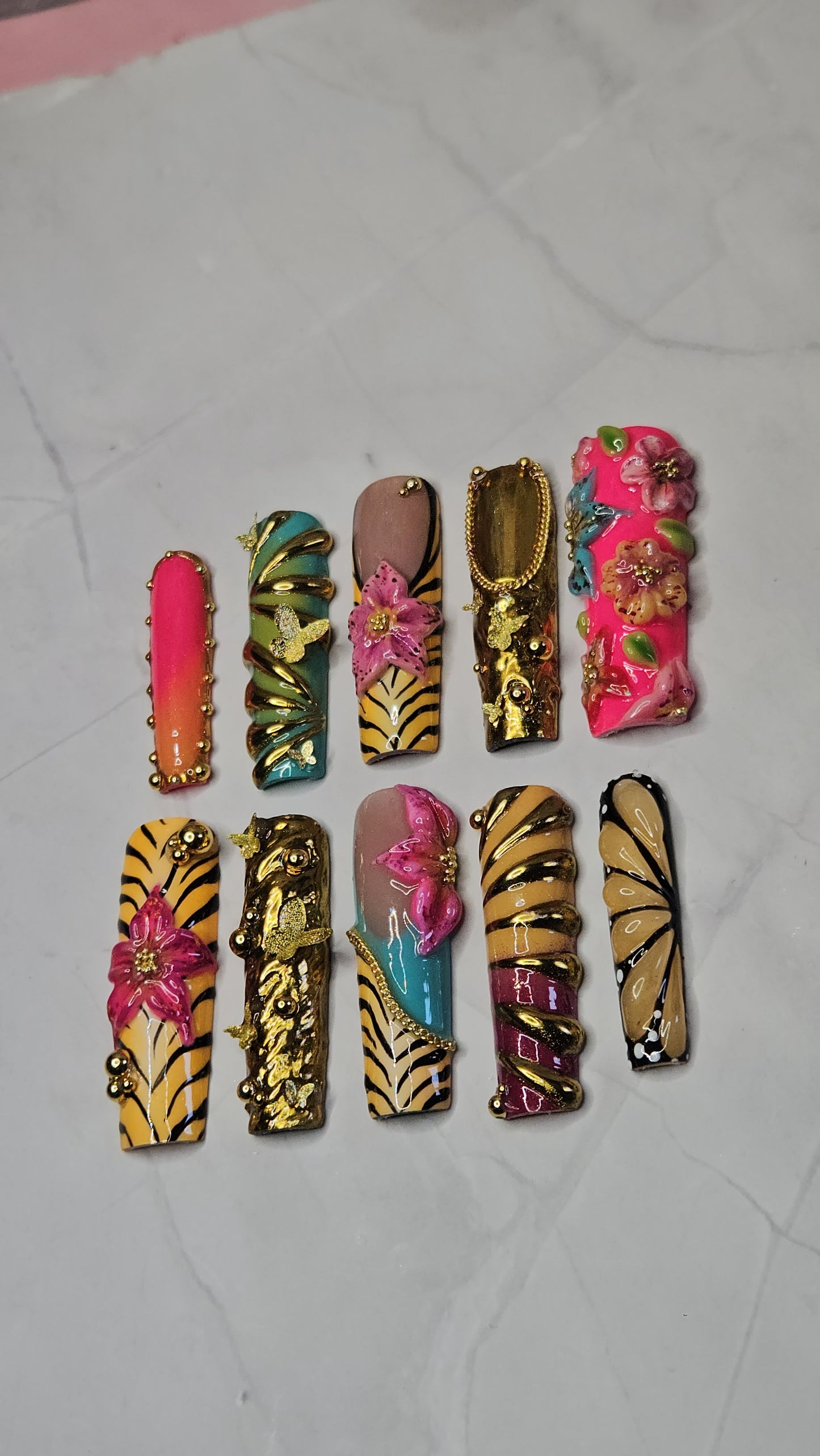 "Tropic Mirage" Press-On Nails Set