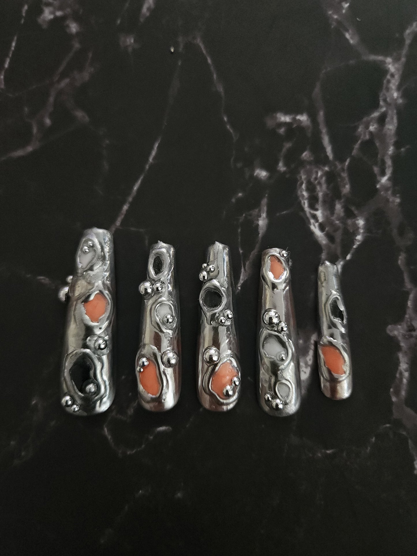"Molten Metal" Press-On Nails