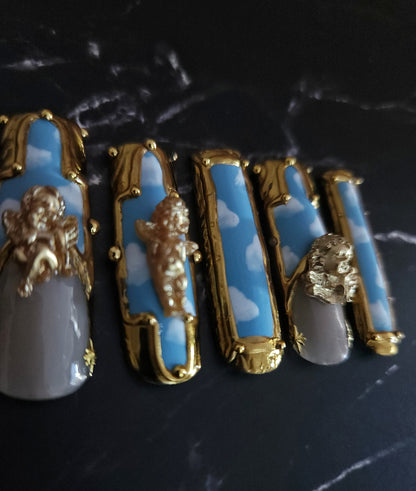 "Cloud Nine" Press-On Nails Set