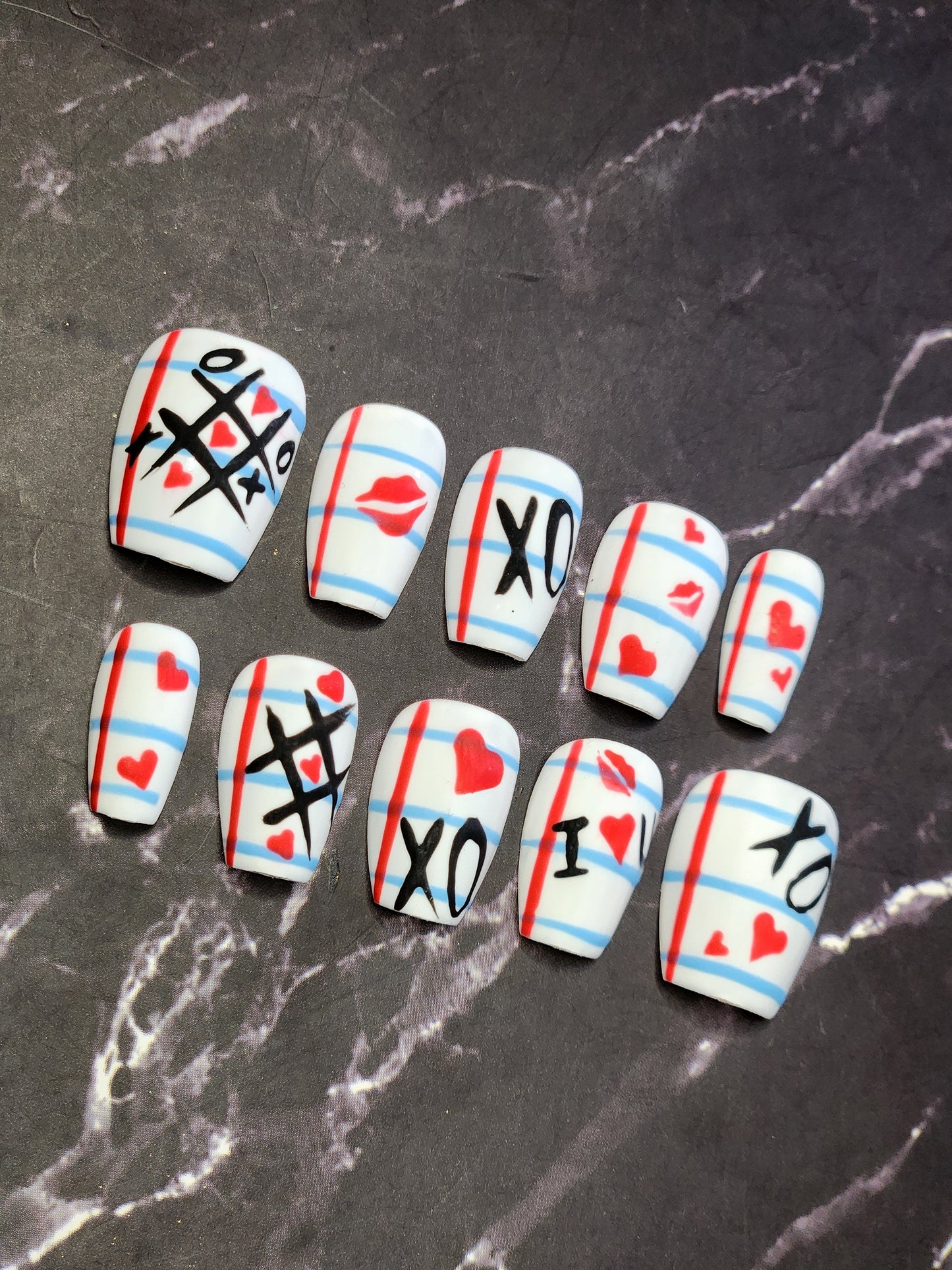 "Crush Confessions" Mini Press-On Nails Set