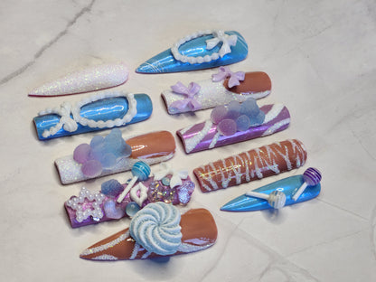 "Sweet Tooth" Press-On Nails Set