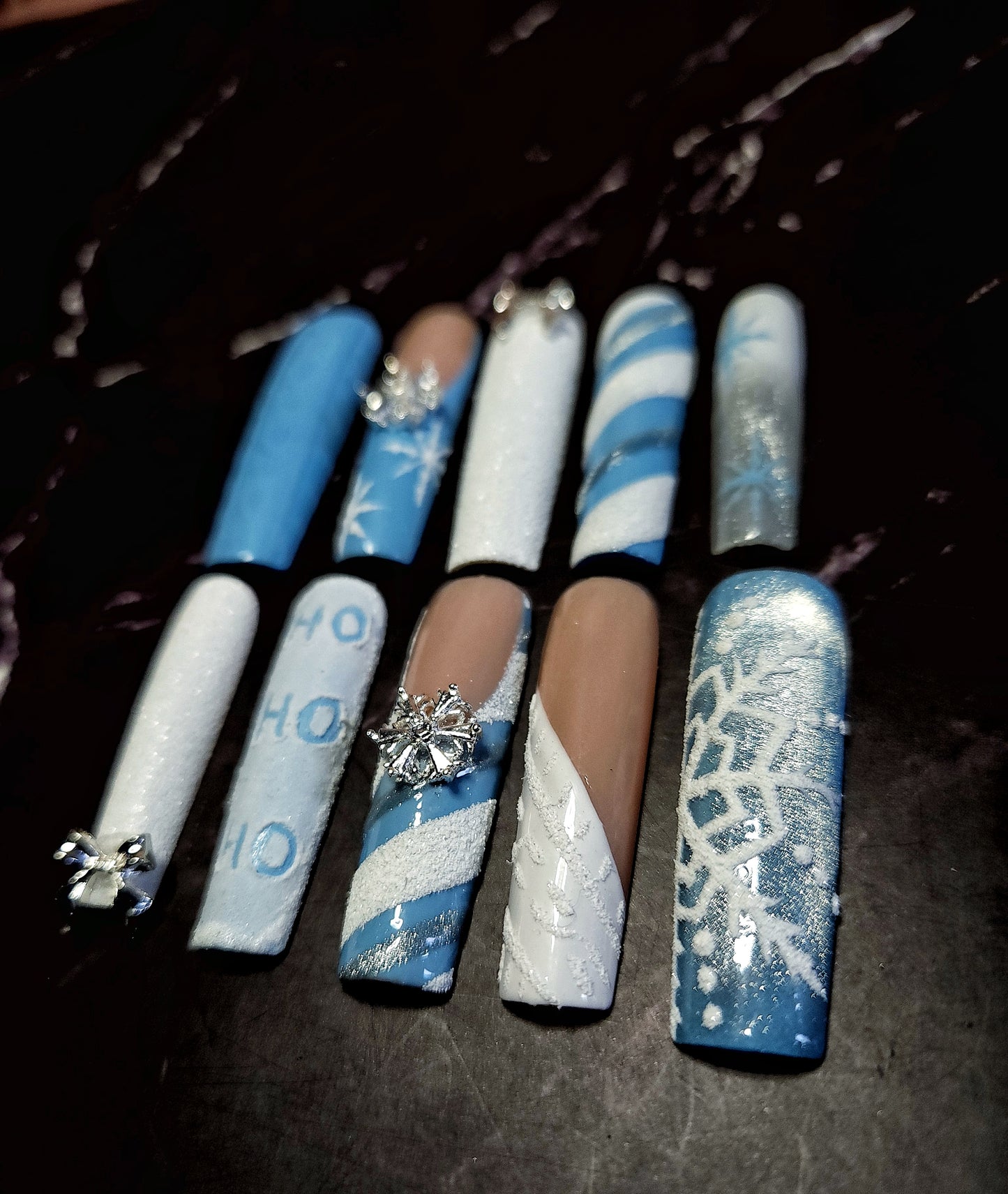 "Icy Couture" Press-On Nails Set