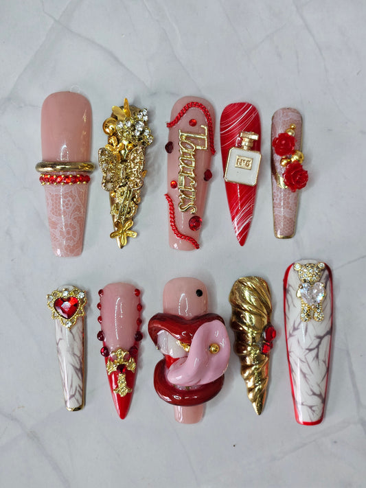 "Loud Love" Press-On Nails Set