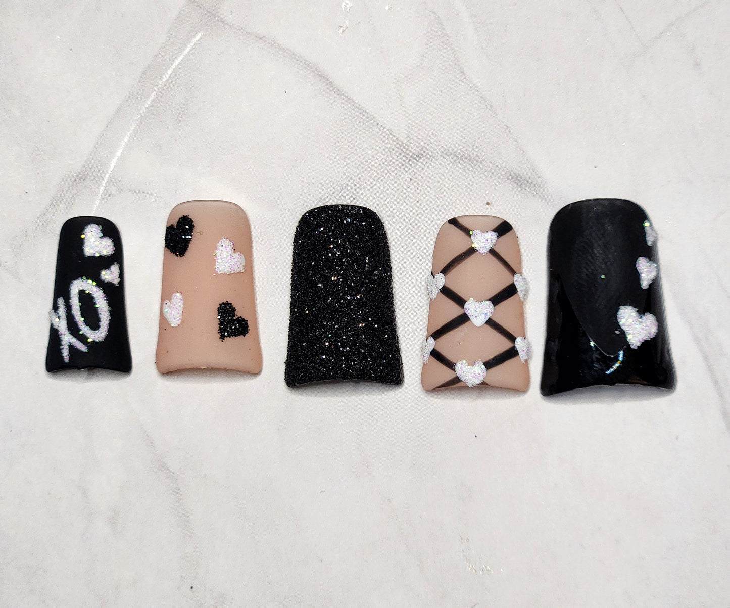 "Black Tie Romance" Press-On Nails Set