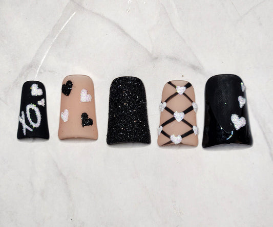 "Black Tie Romance" Press-On Nails Set