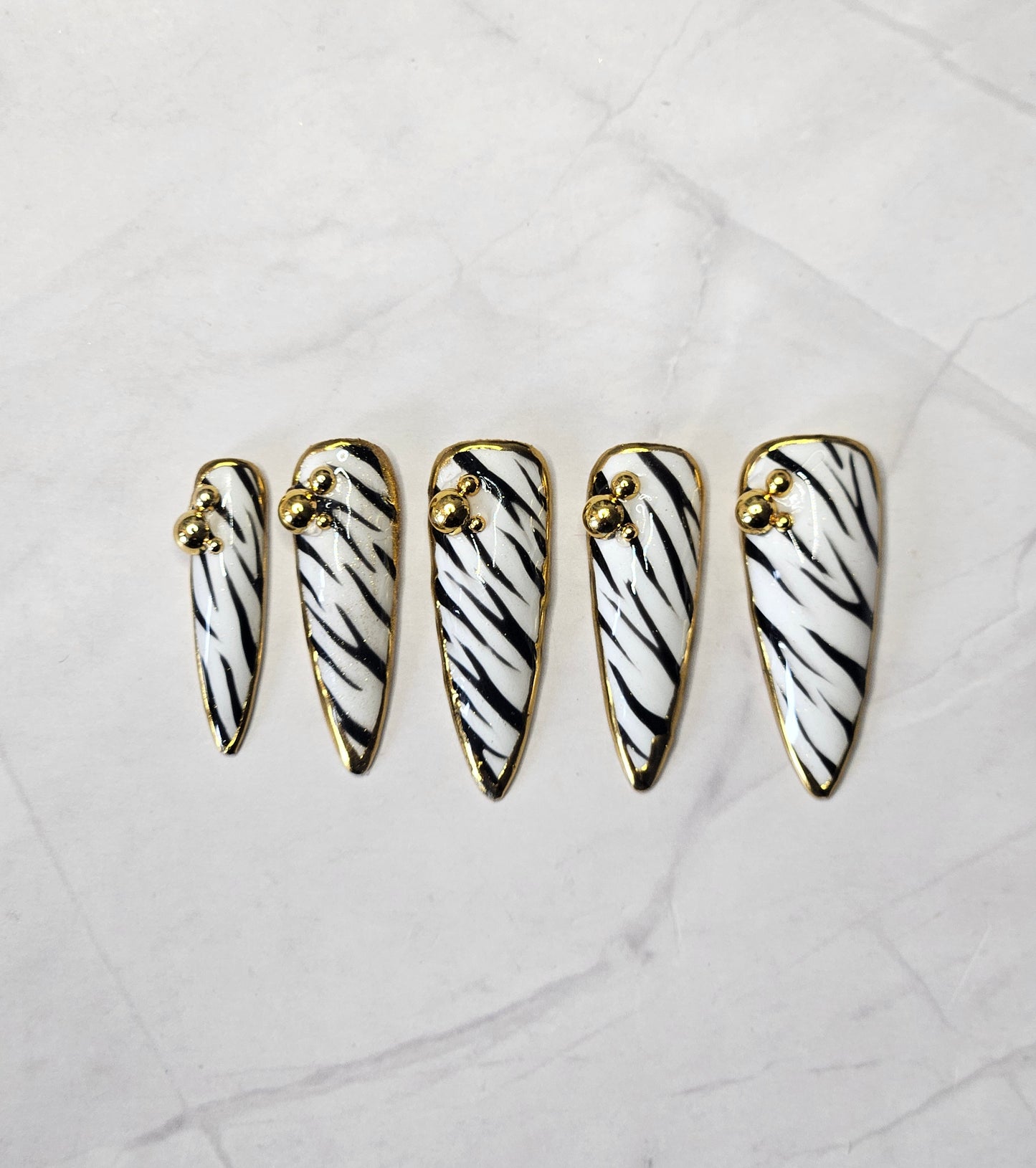 "Wild Gold" Press-On Nails Set