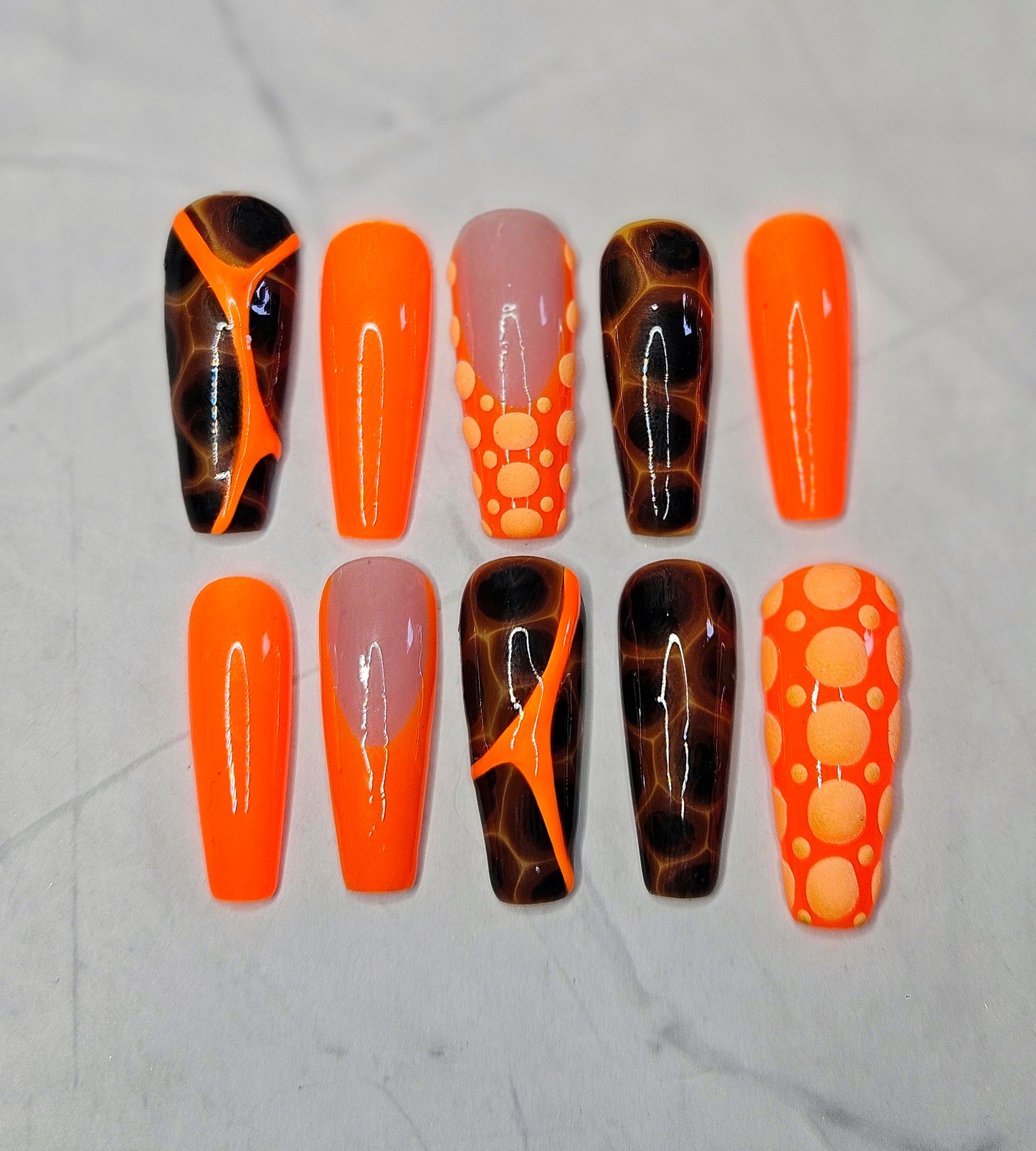 "Neon Pop" Press-On Nails Set