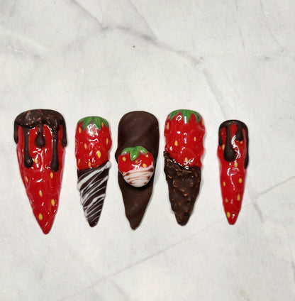 "Berry Kisses" Press-On Nails Set