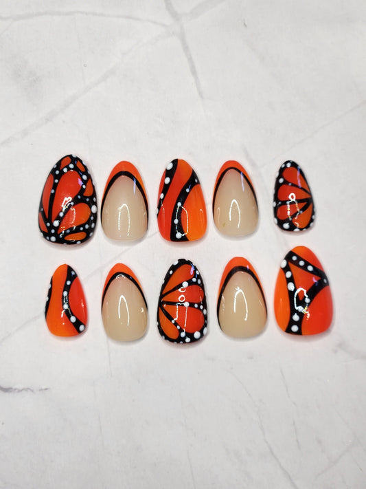 "Monarch Muse" Mini Press-On Nails Set