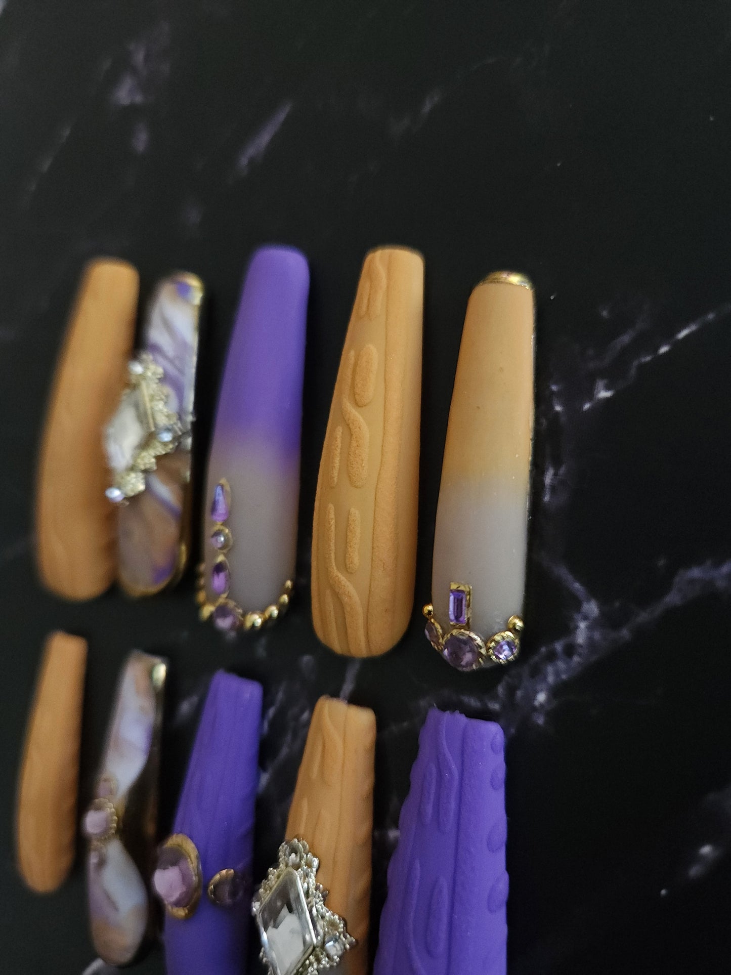 "Cozy Flex" Press-On Nails Set