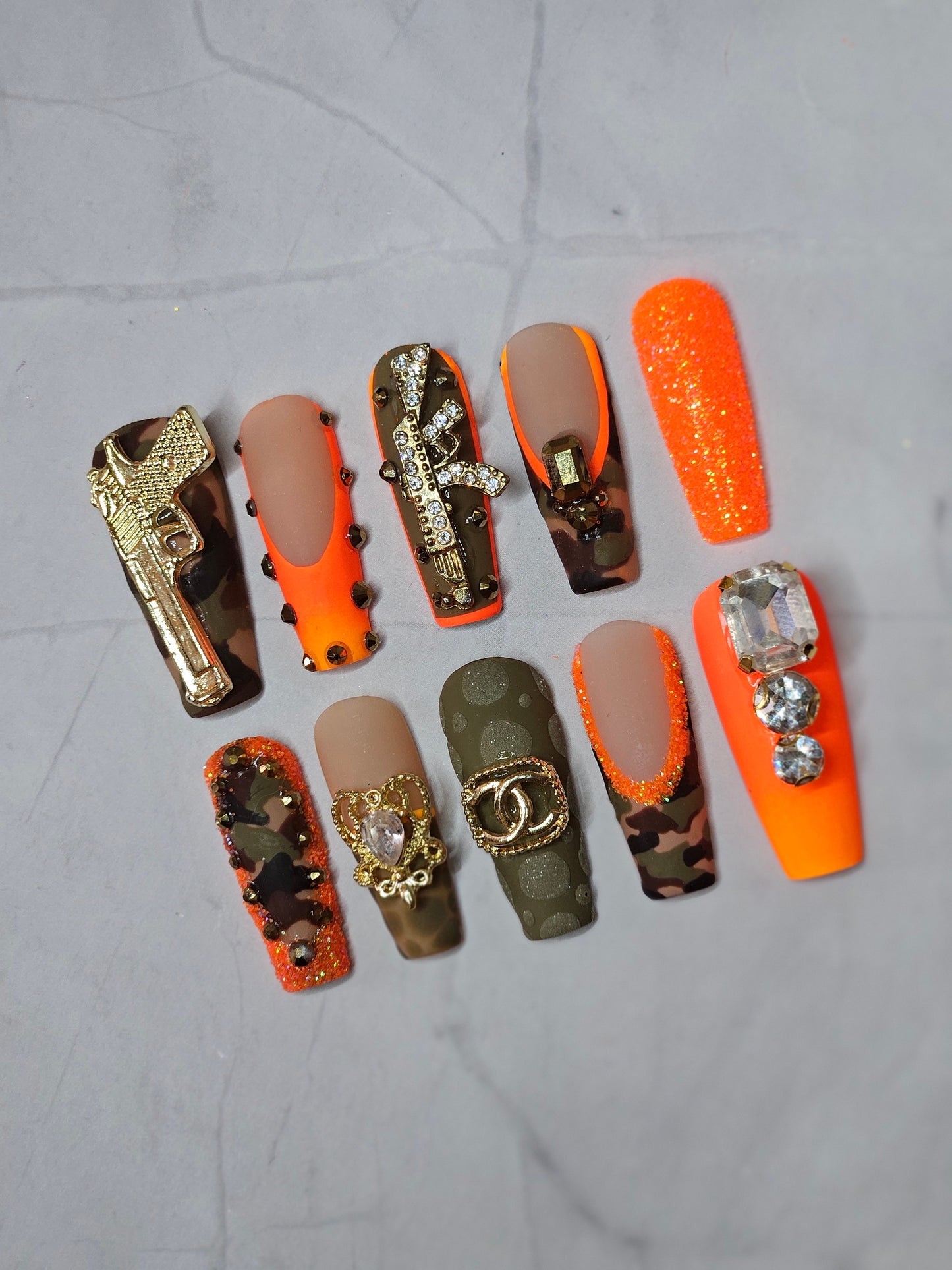 "Tactical Glow" Press-On Nails Set