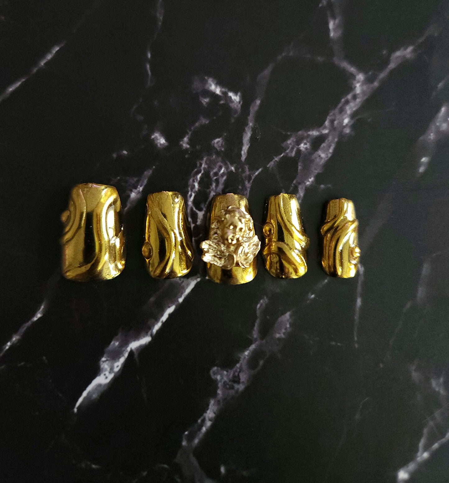 "Angel Aura" Press-On Nails Set