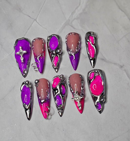 "Toxic Love" Press-On Nails Set