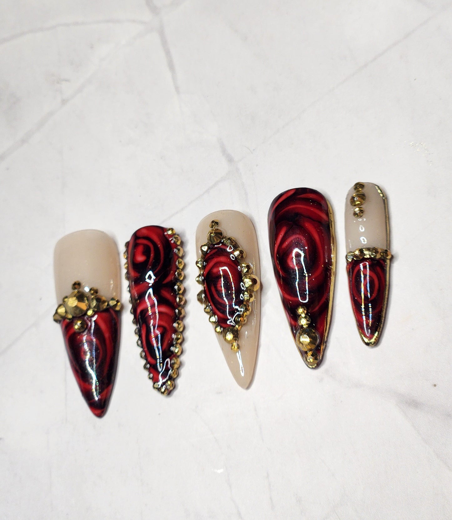 " Eternal Rose" Press-On Nails Set