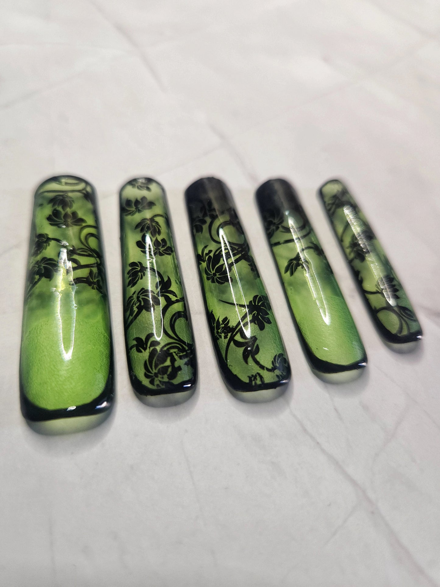 "Haiku Garden" Press-On Nails Set
