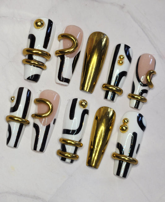 "Abstract Affair" Press-On Nails Set