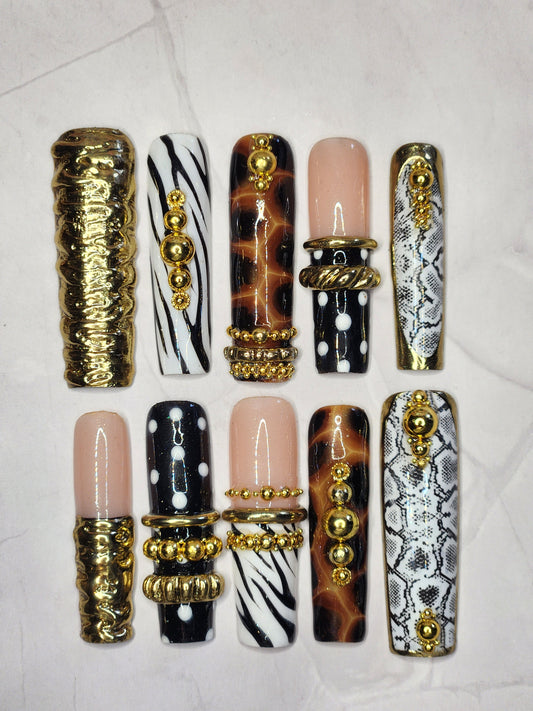 "Safari Socialite" Press-On Nails Set