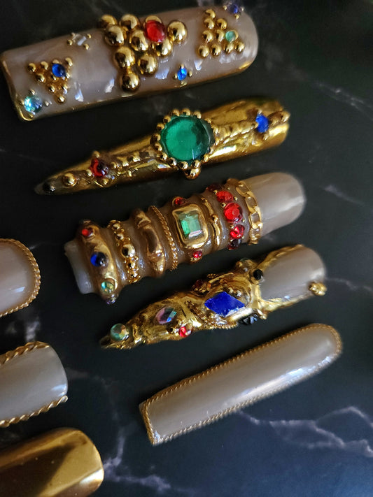 "Retro Drip" Press-On Nails Set