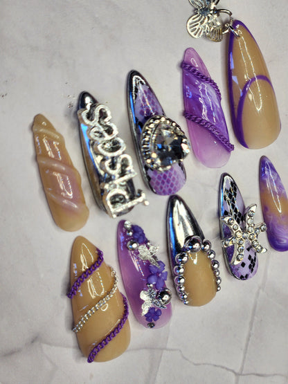 "Zodiac Dreams" Press-On Nails Set