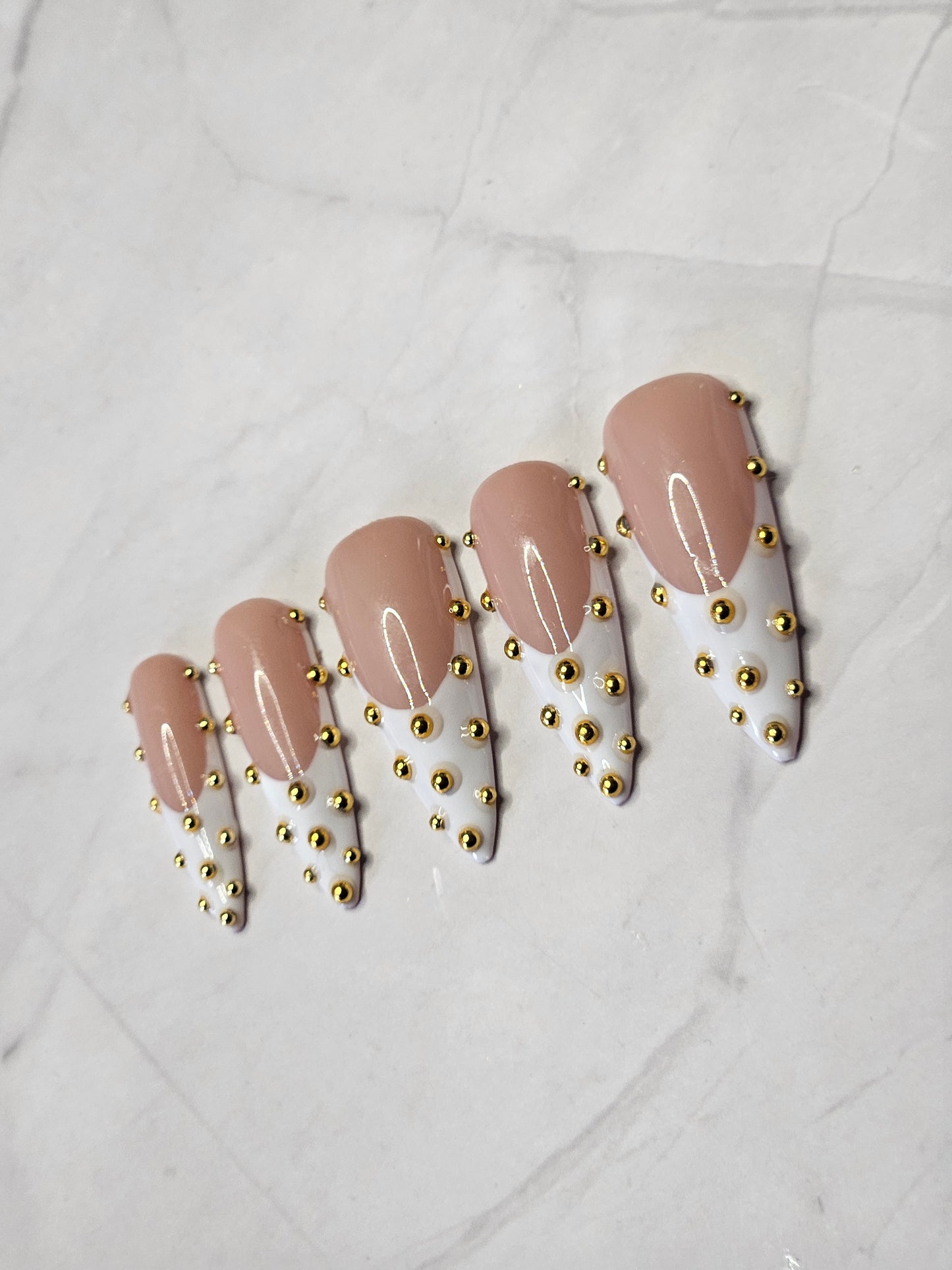 "Gold Ivory" Press-On Nails Set