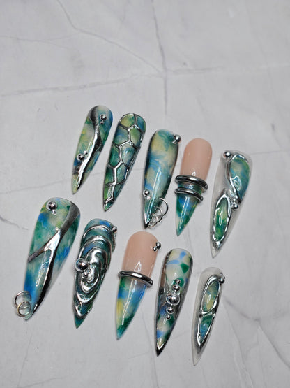 "Transparent Tide" Press-On Nails Set