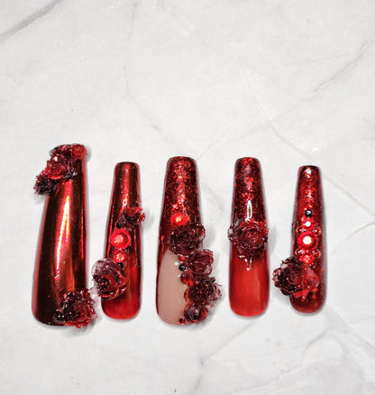 "Rose Affair" Press-On Nails Set