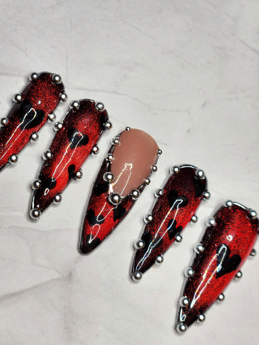 "Midnight Heartthrob" Press-On Nails Set