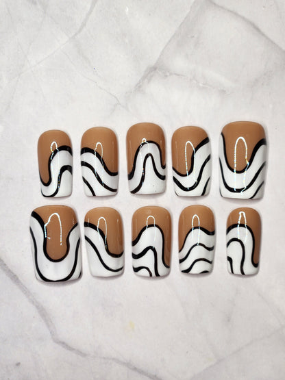 "Nude Illusion" Press-On Nails Set