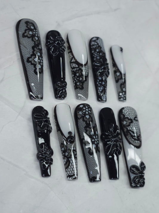 "Dark Romance" Press-On Nails Set