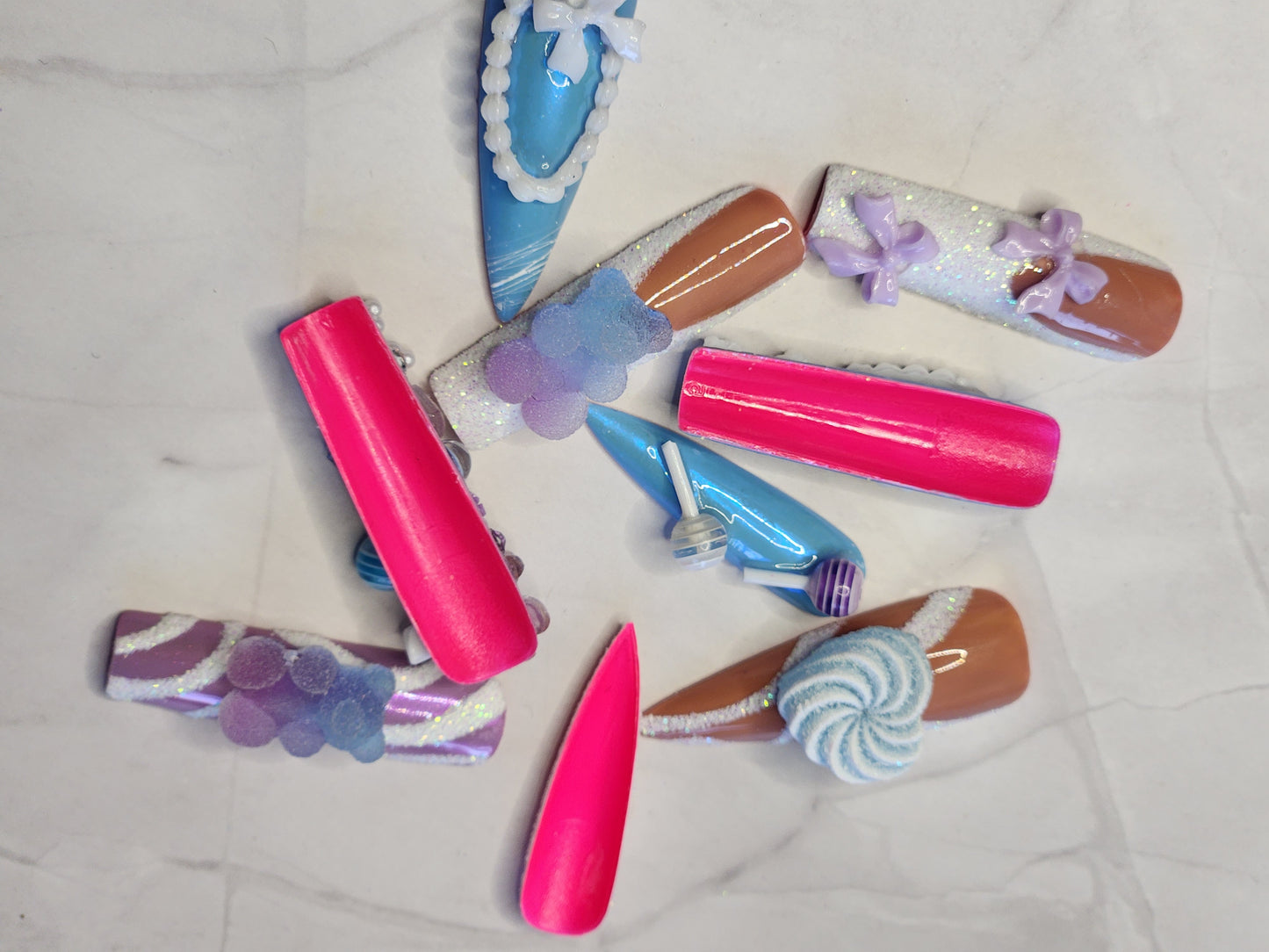 "Sweet Tooth" Press-On Nails Set