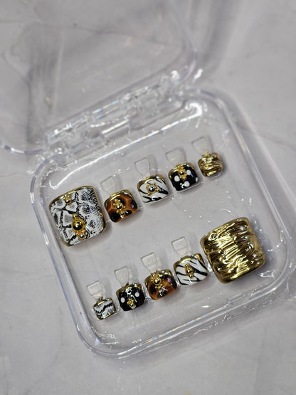 "Safari Socialite" Press-On Toes Set