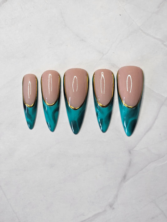 "Turquoise Tide" Press-On Nails Set